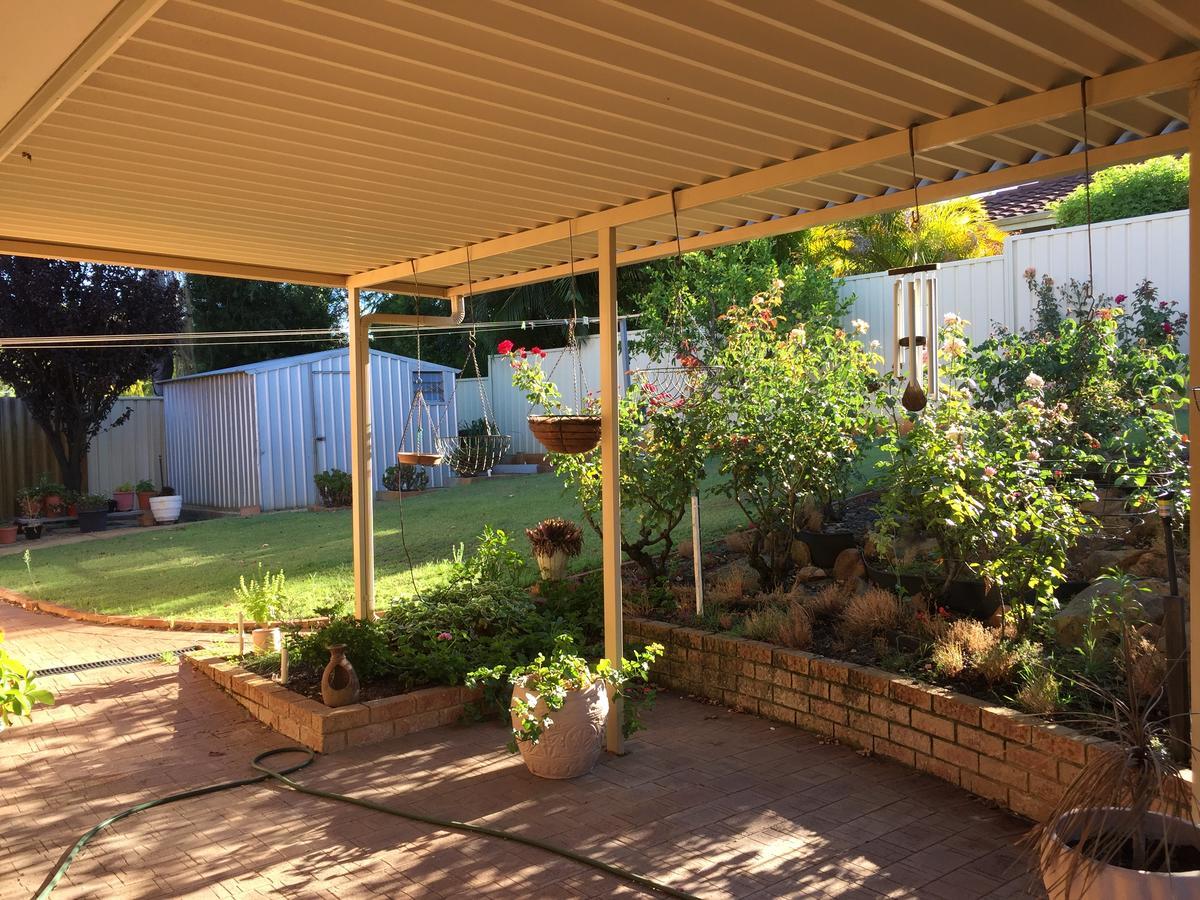 Murdoch Station Bed & Breakfast Perth Eksteriør billede